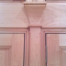 Maple unit pilaster detail